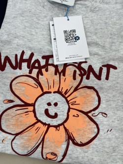 【韓國 what it isnt｜flory graphic half sleeve t-shirt花朵短Ｔ】