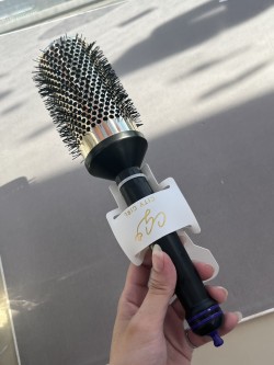 【美國專業沙龍級Hot Tools｜多功能造型圓梳（+尾部附含分髮器）】