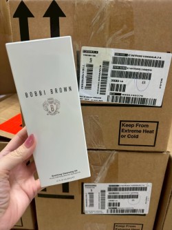 【BOBBI BROWN 超輕水感茉莉淨妝油(200ml)】(限時特賣)