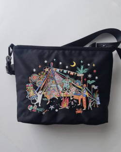 【泰國設計師品牌｜手工刺繡側背包】