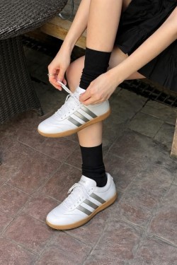 【Adidas Grand Court Lo 女款金屬復古德訓鞋】