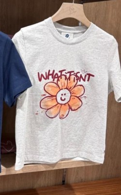 【韓國 what it isnt｜flory graphic half sleeve t-shirt花朵短Ｔ】